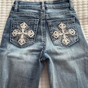 Women’s Light Wash Embellished Pocket Jeans
